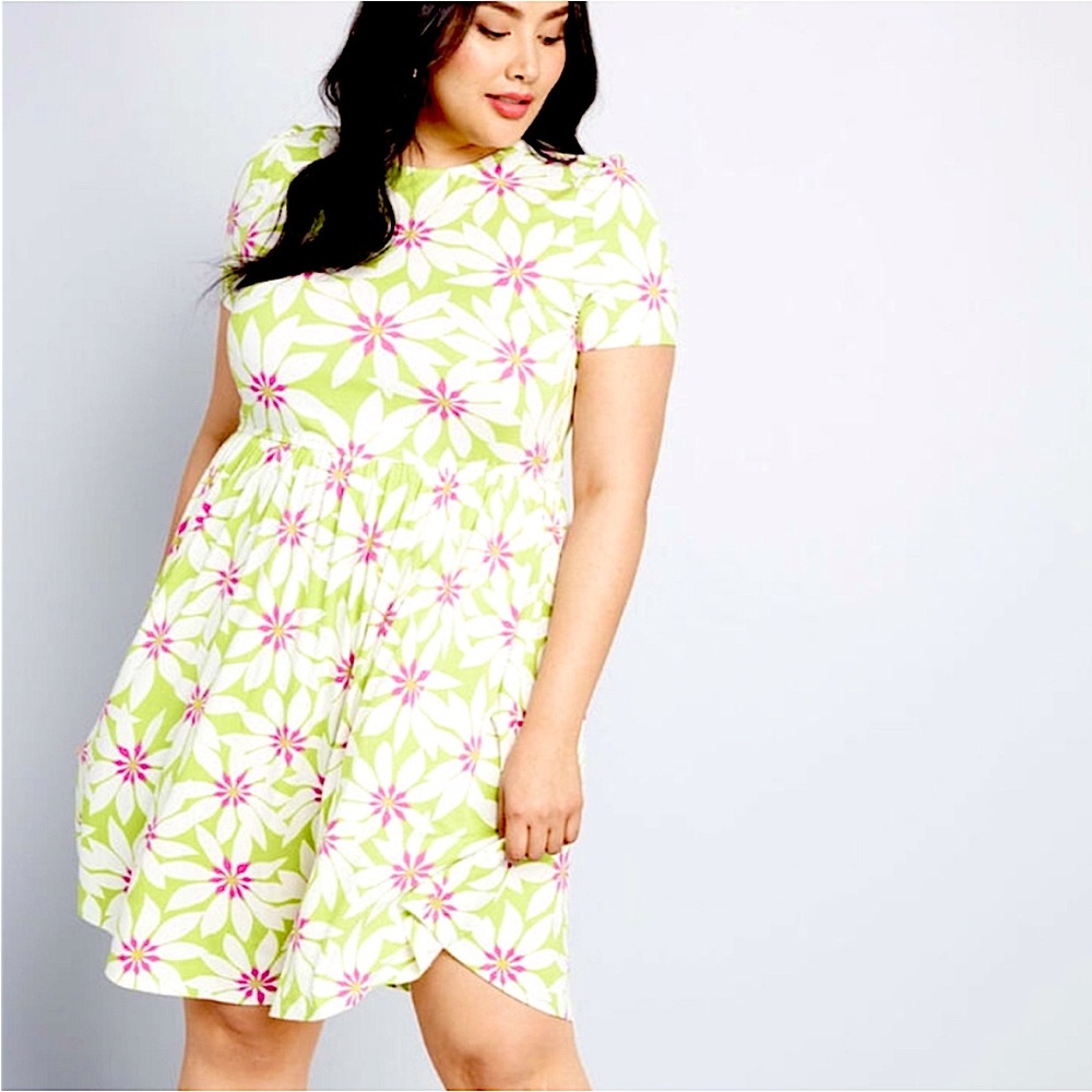 Modcloth Ensemble Observation Knit Dress Size Medium